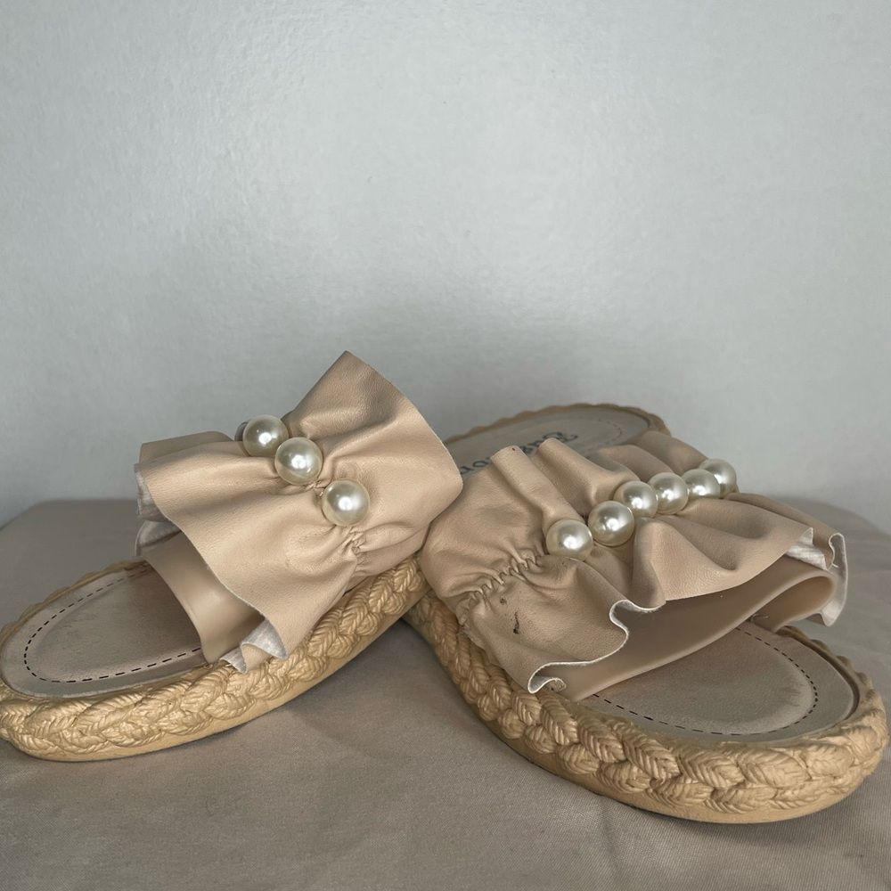 Fashion shoes